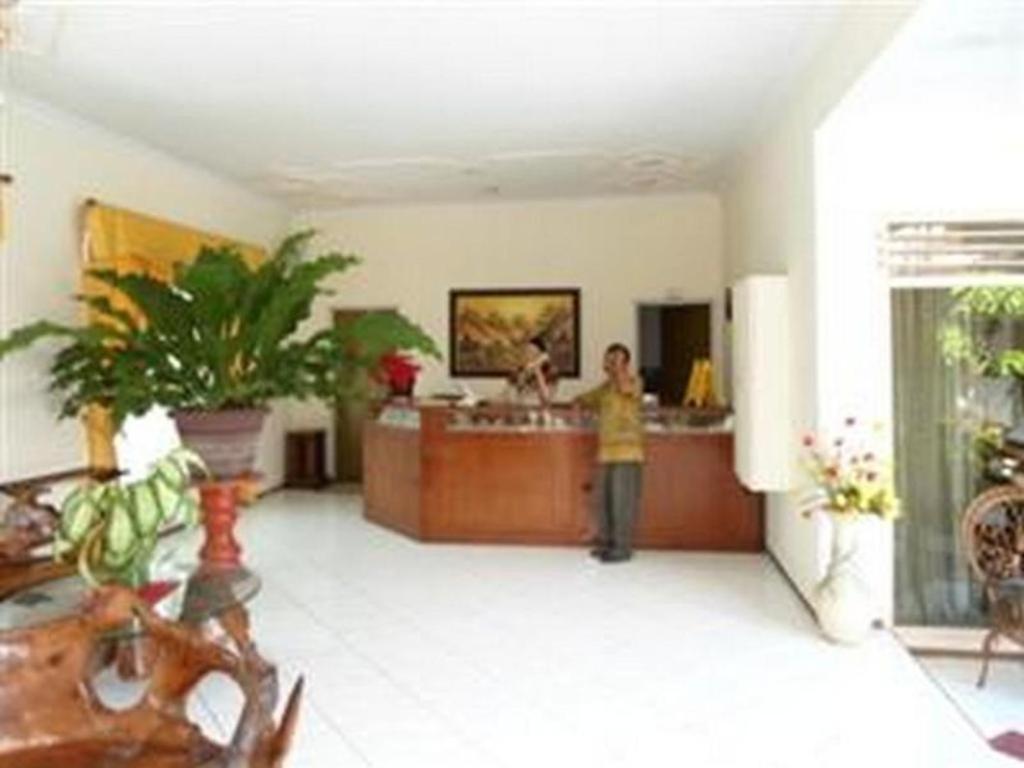 Hotel Safari Jember Luaran gambar
